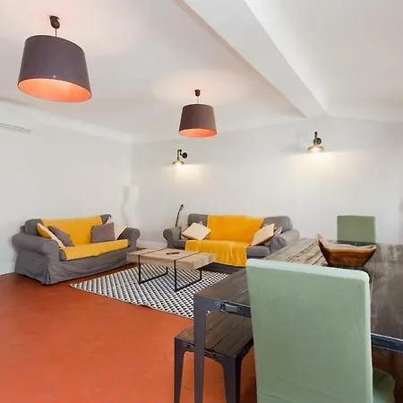 Backpackers Antibes