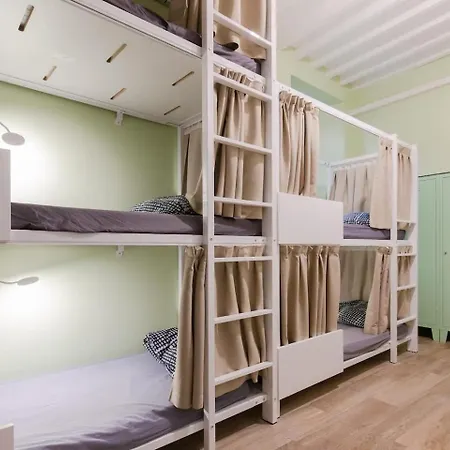 Хостел Backpackers